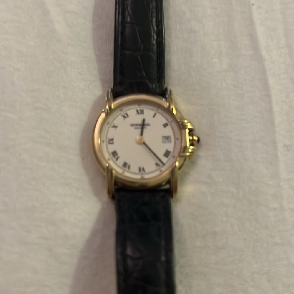 Genuine Raymond Weil 18 kt electroplated women’s watch 9955